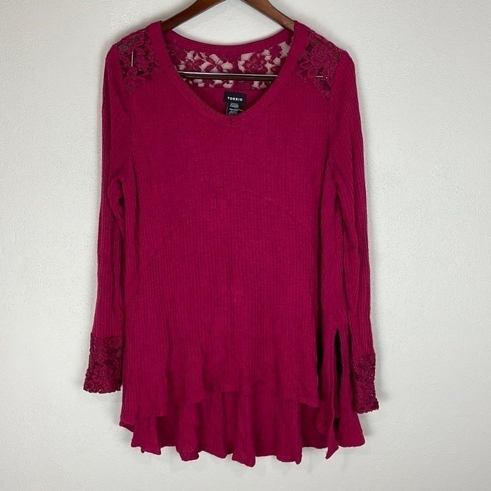 Torrid Inset Waffle Knit Tunic Top - Picture 2 of 10